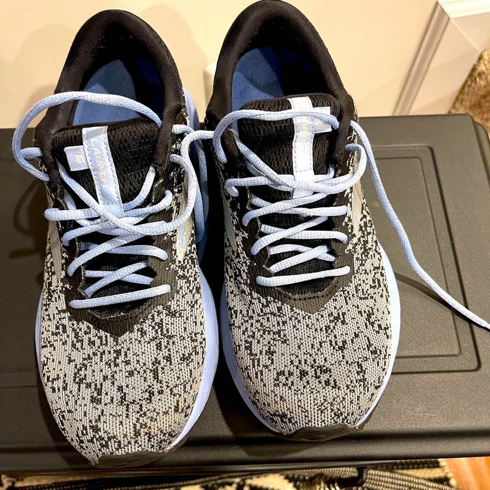 Brooks Launch 6 sneakers